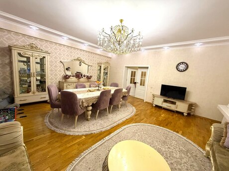 4 otaqlı yeni tikili - İnşaatçılar m. - 167 m²