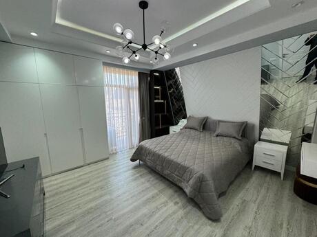 3 otaqlı yeni tikili - Ağ şəhər q. - 125 m²