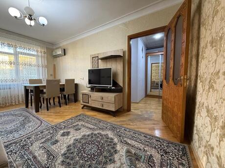 1 otaqlı köhnə tikili - İnşaatçılar m. - 31 m²
