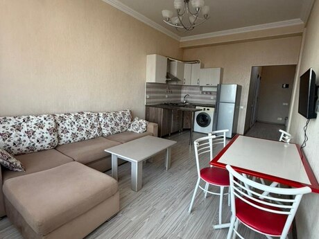 Elan №6052090 - Bakı, Memar Əcəmi m., 2 otaqlı, 70 m², 10/16 mərtəbə