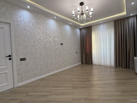 4 otaqlı köhnə tikili - Bakıxanov q. - 120 m²