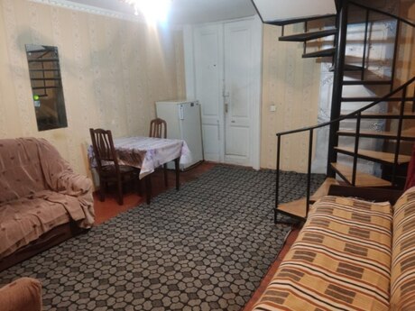 2 otaqlı köhnə tikili - Sahil m. - 55 m²