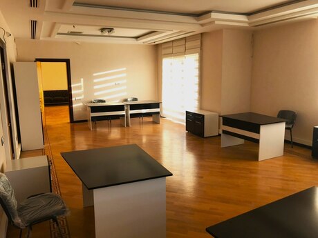 6-комн. офис - м. 28 мая - 250 м²