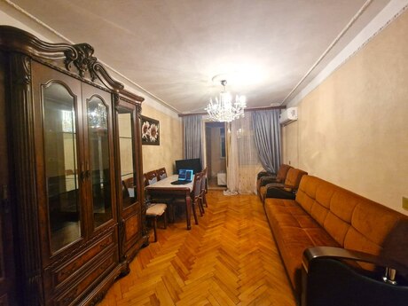 2 otaqlı köhnə tikili - Yasamal r. - 45 m²