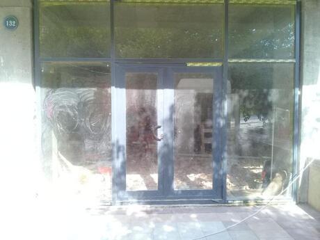 Obyekt - Memar Əcəmi m. - 220 m²