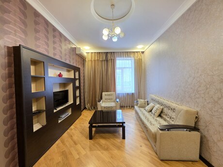 2 otaqlı köhnə tikili - Sahil m. - 65 m²