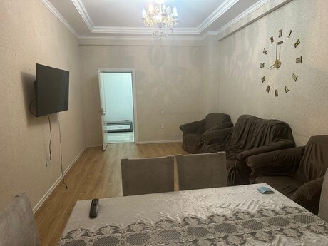 3-комн. новостройка - м. Кара Караев - 80 м²