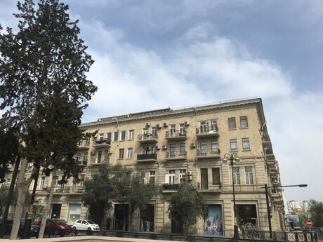 Объявление №6054458 - Баку, м. Сахил, 4-комн., 170 м², 4/4 этаж