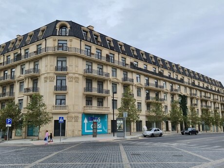 Объявление №6054461 - Баку, пос. Аг шехер, 3-комн., 132 м², 5/6 этаж