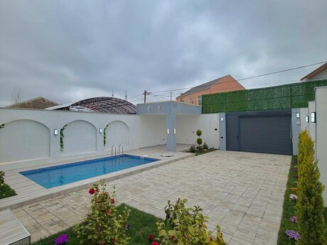 4 otaqlı həyət evi/bağ evi - Şüvəlan q. - 160 m²
