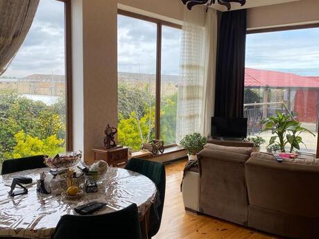 Объявление №6054494 - Баку, Бинагадинский р., 4-комн., 100 м²