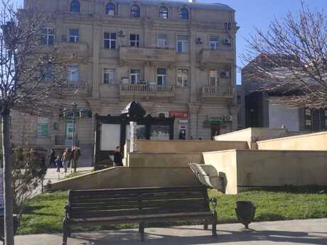 Elan №6054585 - Bakı, Nizami m., 3 otaqlı, 100 m², 3/3 mərtəbə