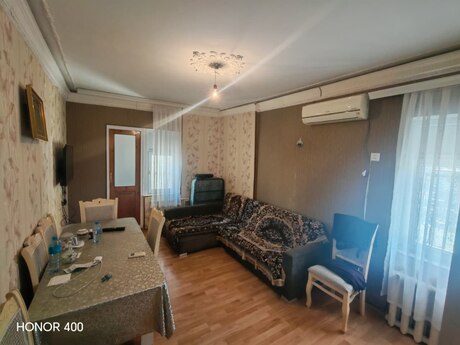 2 otaqlı köhnə tikili - İnşaatçılar m. - 40 m²