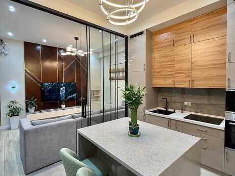 3 otaqlı yeni tikili - Xətai r. - 130 m²