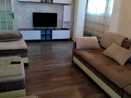 1 otaqlı köhnə tikili - Azadlıq Prospekti m. - 50 m²