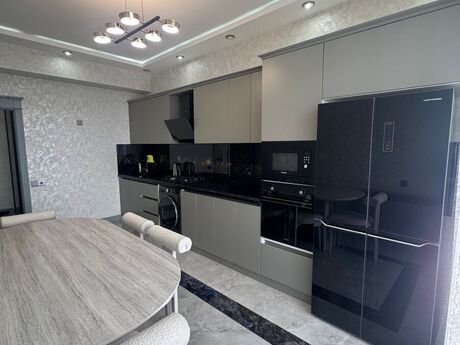 2 otaqlı yeni tikili - Badamdar q. - 110 m²