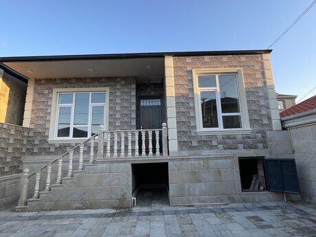 4 otaqlı həyət evi/bağ evi - Biləcəri q. - 110 m²