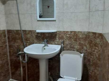 1 otaqlı köhnə tikili - Neftçilər m. - 40 m²