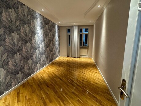 Объявление №6054817 - Баку, м. Иншаатчылар, 4-комн., 160 м², 16/17 этаж