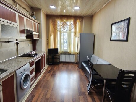 Объявление №6054878 - Баку, м. Ази Асланов, 3-комн., 118 м², 14/17 этаж