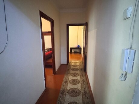 2 otaqlı köhnə tikili - Azadlıq Prospekti m. - 70 m²