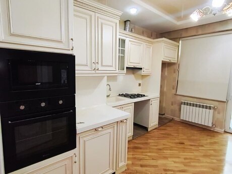 3 otaqlı yeni tikili - Həzi Aslanov m. - 125 m²