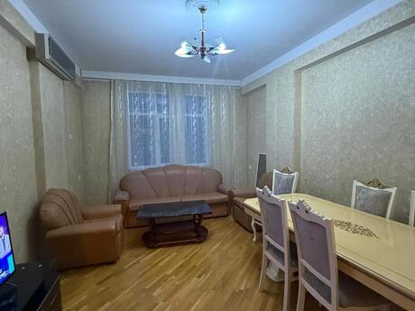 2 otaqlı köhnə tikili - Əhmədli m. - 75 m²