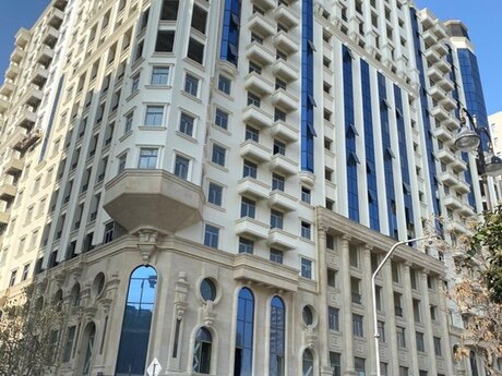 4 otaqlı yeni tikili - 28 May m. - 242 m²