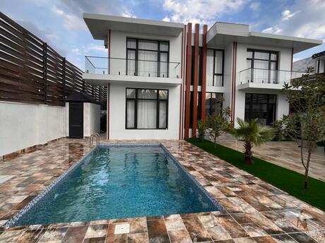 5 otaqlı həyət evi/bağ evi - Buzovna q. - 250 m²