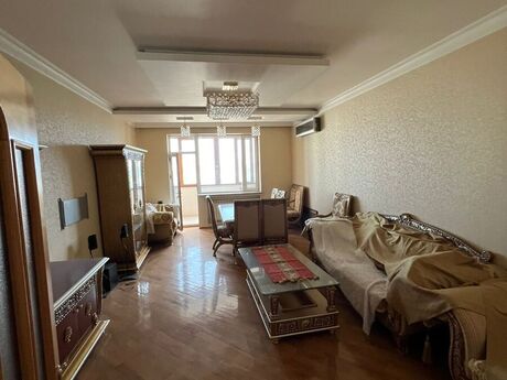 3 otaqlı yeni tikili - Elmlər Akademiyası m. - 146 m²