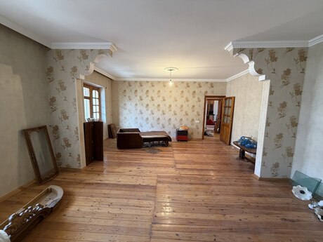 5 otaqlı yeni tikili - İnşaatçılar m. - 120 m²