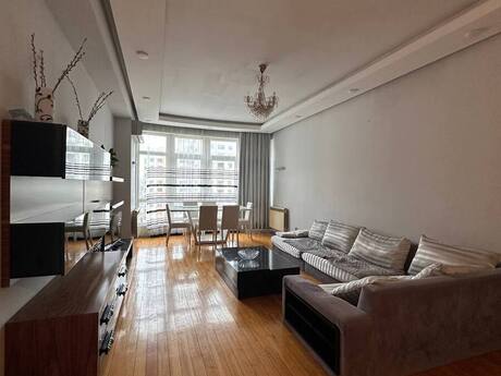2 otaqlı yeni tikili - Şah İsmayıl Xətai m. - 70 m²