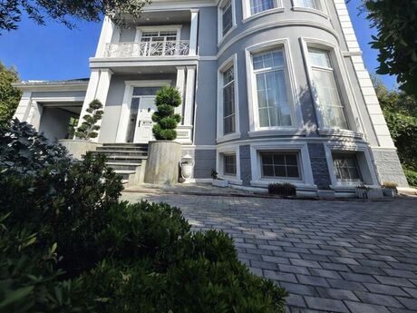 5 otaqlı həyət evi/bağ evi - Mərdəkan q. - 400 m²