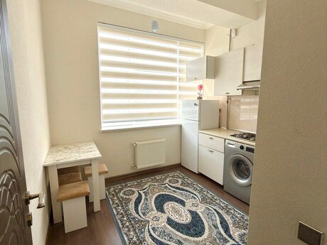2 otaqlı yeni tikili - İnşaatçılar m. - 45 m²