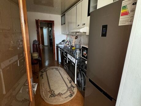3 otaqlı köhnə tikili - 20 Yanvar m. - 87 m²