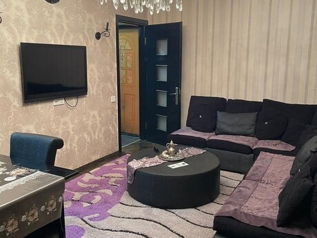 3 otaqlı köhnə tikili - Memar Əcəmi m. - 60 m²