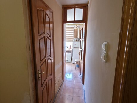 2 otaqlı köhnə tikili - Xalqlar Dostluğu m. - 55 m²