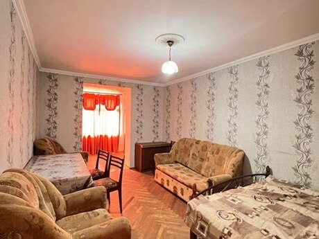 2 otaqlı köhnə tikili - Elmlər Akademiyası m. - 40 m²