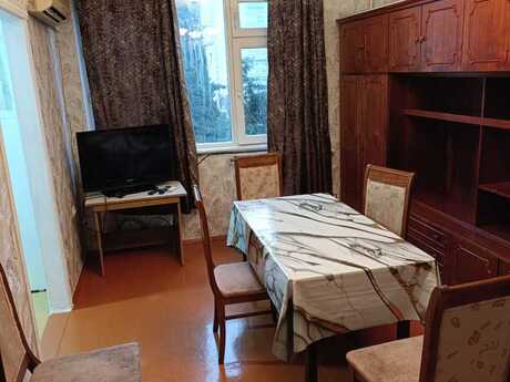 1 otaqlı köhnə tikili - Memar Əcəmi m. - 35 m²