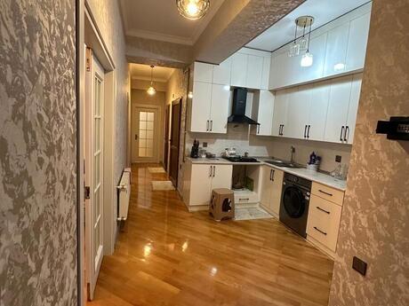 3 otaqlı yeni tikili - Yeni Yasamal q. - 95 m²