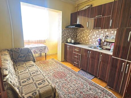 2 otaqlı köhnə tikili - Bakıxanov q. - 60 m²