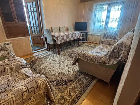 2 otaqlı köhnə tikili - Bakıxanov q. - 60 m²