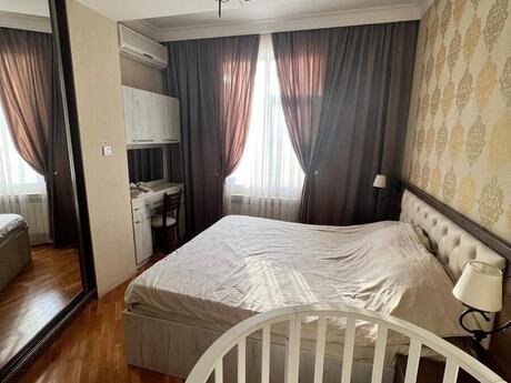 Elan №6055324 - Bakı, Memar Əcəmi m., 2 otaqlı, 60 m², 16/18 mərtəbə