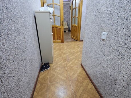 4 otaqlı həyət evi/bağ evi - Azadlıq Prospekti m. - 80 m²