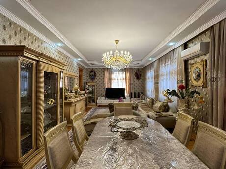 7 otaqlı həyət evi/bağ evi - Buzovna q. - 300 m²