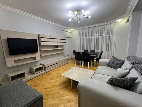 Объявление №6055400 - Баку, м. Ази Асланов, 2-комн., 90 м², 15/19 этаж