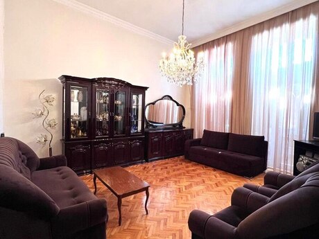 2-комн. вторичка - м. Сахил - 100 м²