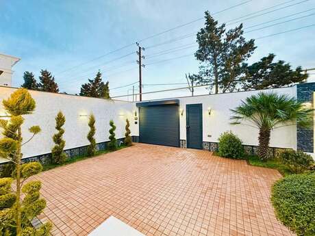 4 otaqlı həyət evi/bağ evi - Sea Breeze q. - 300 m²