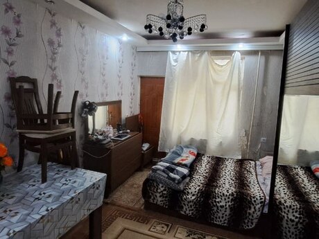 1 otaqlı köhnə tikili - Memar Əcəmi m. - 40 m²