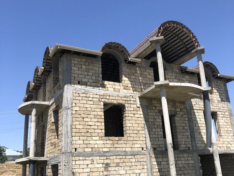 5 otaqlı həyət evi/bağ evi - Şamaxı - 420 m²